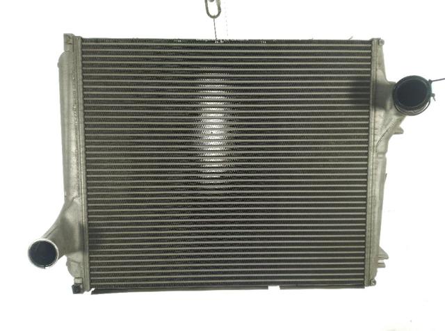 Radiador de intercooler 21631996 VOLVO