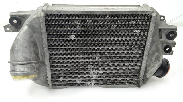 Radiador de intercooler 21821AA051 SUBARU