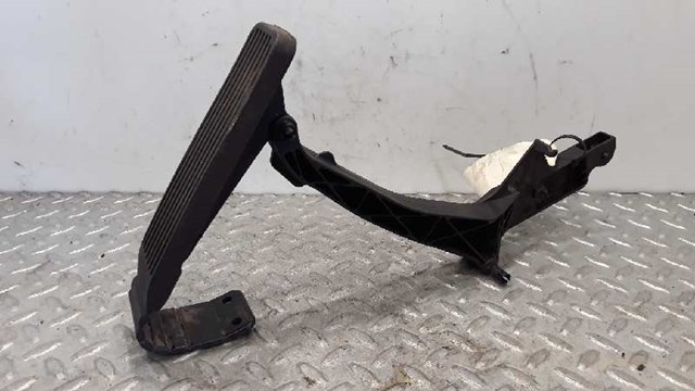 Pedal de gás (de acelerador) 2203000204 MERCEDES