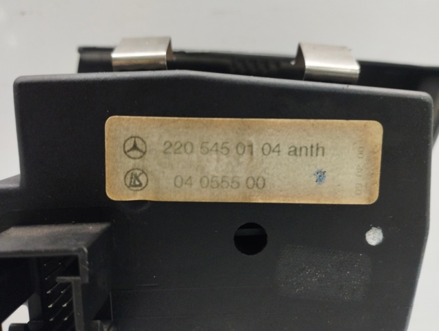 2205450104 Mercedes