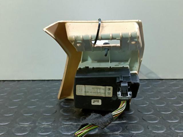2205450104 Mercedes