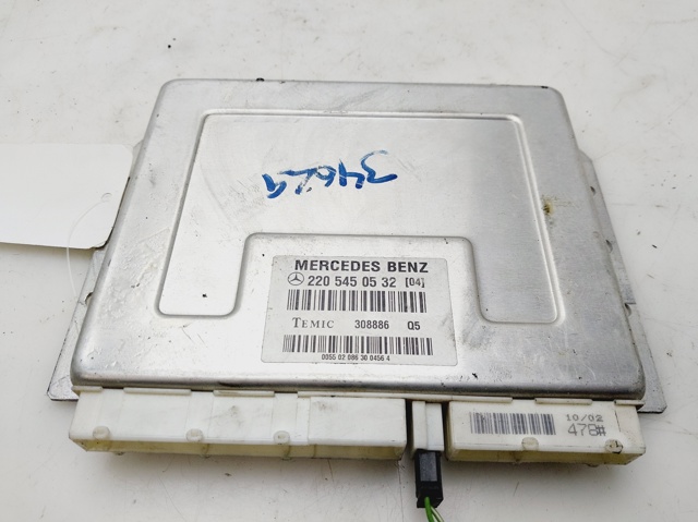 2205450532 Mercedes