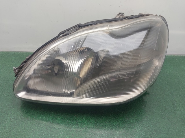 2208200161 Mercedes
