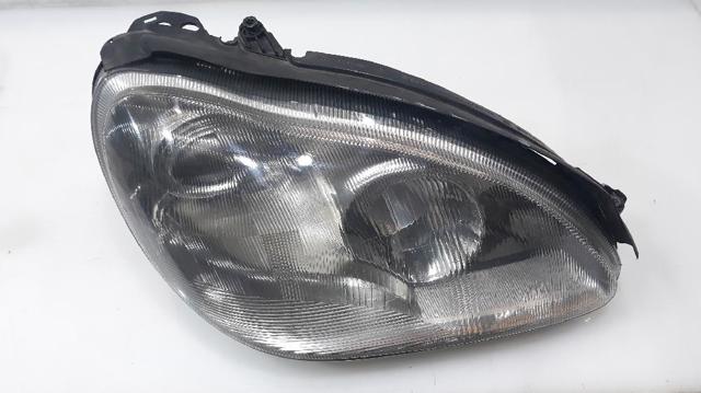 Luz direita 220820026164 MERCEDES