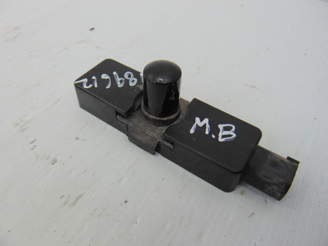 Sensor de iluminação de salão 2208300272 MERCEDES