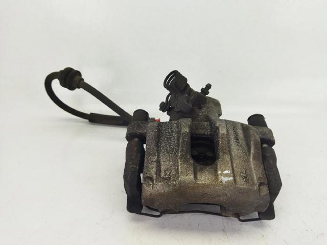Suporte do freio traseiro esquerdo 2210215 FORD