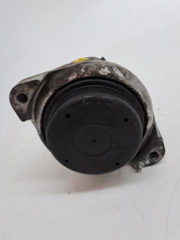22116768852 BMW