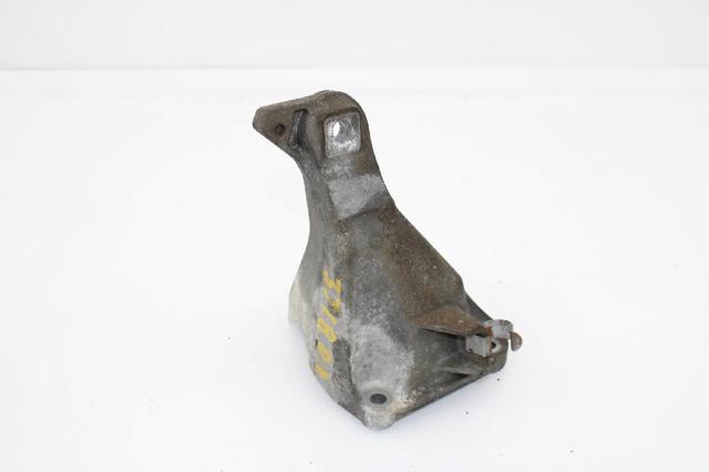 Consola de coxim (apoio) direita de motor 22116781916 BMW