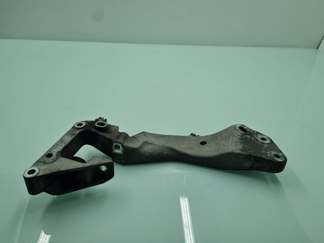 Viga de fixação da caixa de mudança 22316769281 BMW