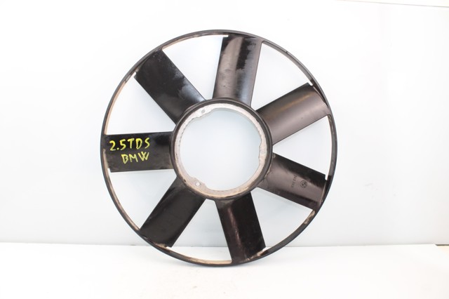 Ventilador (roda de aletas) do radiador de esfriamento 2243303 BMW