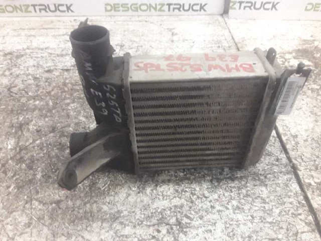 Radiador de intercooler 2246031 BMW