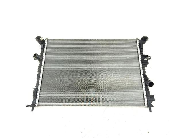 Radiador de esfriamento de motor para Ford Focus HP