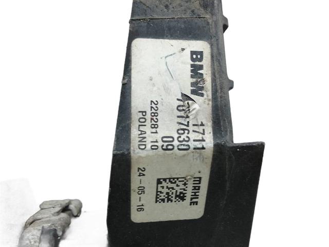 22828110 BMW