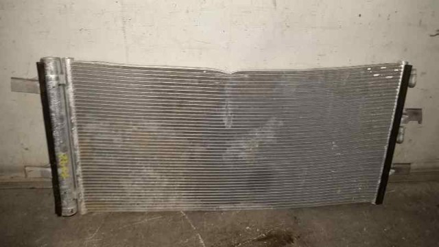 22828110 BMW