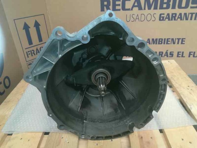 Caixa de Mudança montada (caixa mecânica de velocidades) 23007505600 BMW