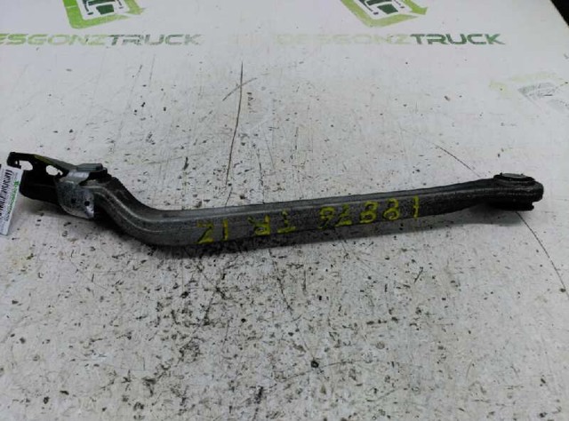 Braço oscilante inferior esquerdo de suspensão traseira 2303500329 MERCEDES