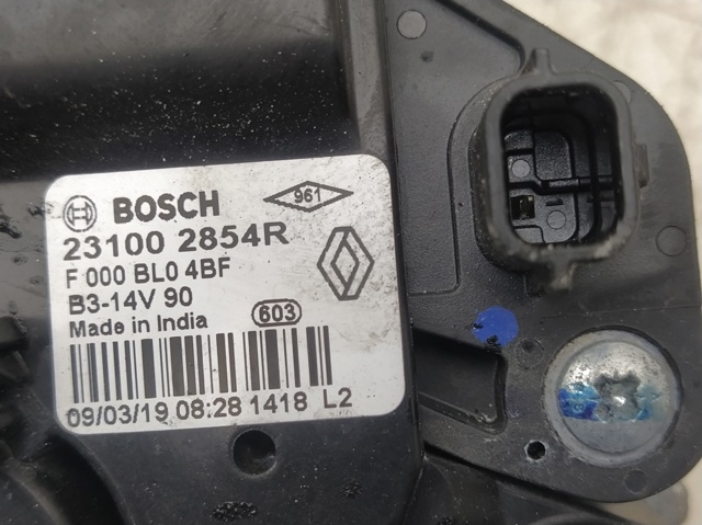 231002854R Renault (RVI)