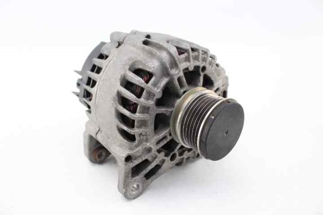 Gerador 231004115R RENAULT