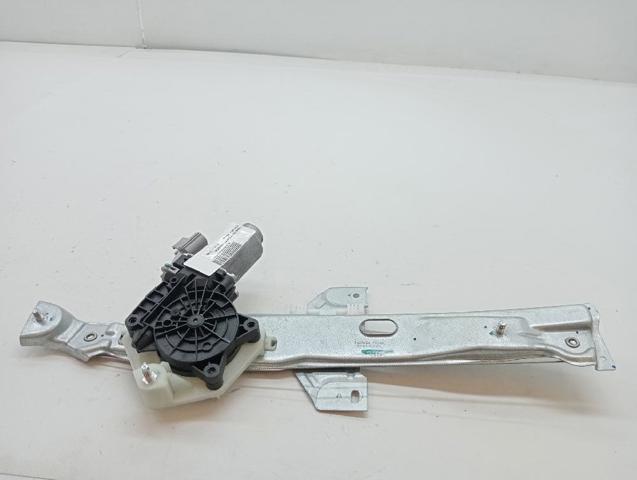 2323104 Ford