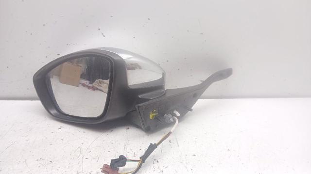 232673077 Peugeot/Citroen
