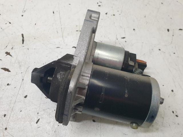 233000779R Renault (RVI)
