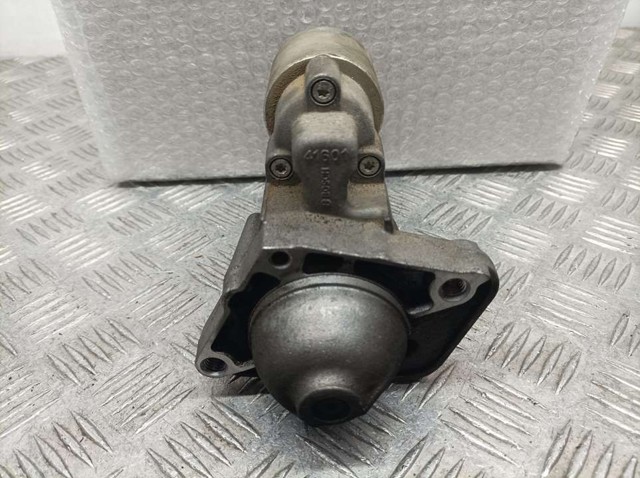 233004868R Renault (RVI)