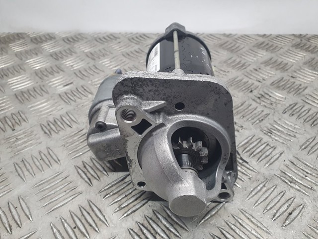 Motor de arranco 233008223R RENAULT