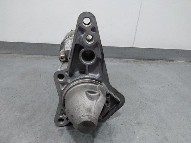 Motor de arranco 23300EE01D NISSAN