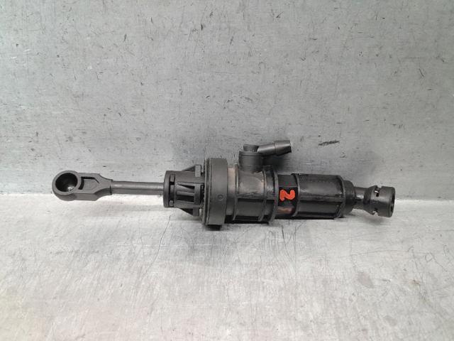 Cilindro mestre de embraiagem 2345A025 MITSUBISHI
