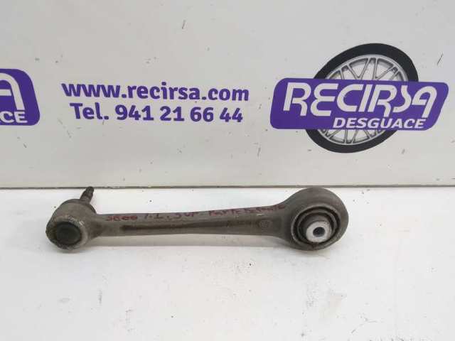 Braço oscilante superior esquerdo/direito de suspensão traseira 2348886 BMW