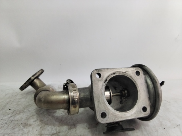 2354070 BMW