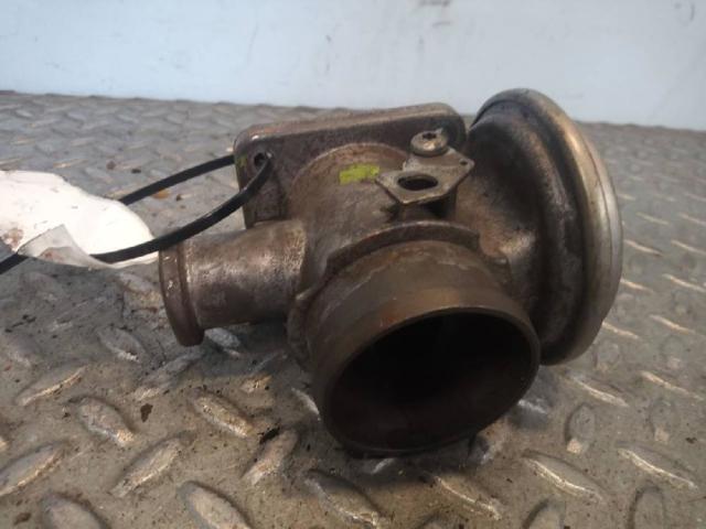 2354070 BMW