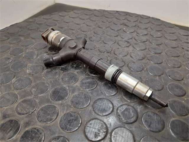 236700G010 Toyota