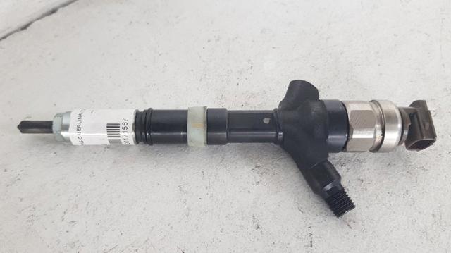 236700G040 Toyota