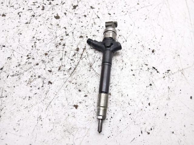 236700R010 Toyota