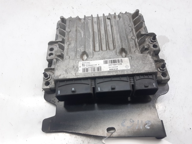 237100777R Renault (RVI)