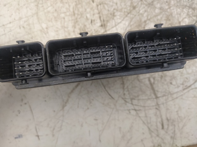237102982S Renault (RVI)