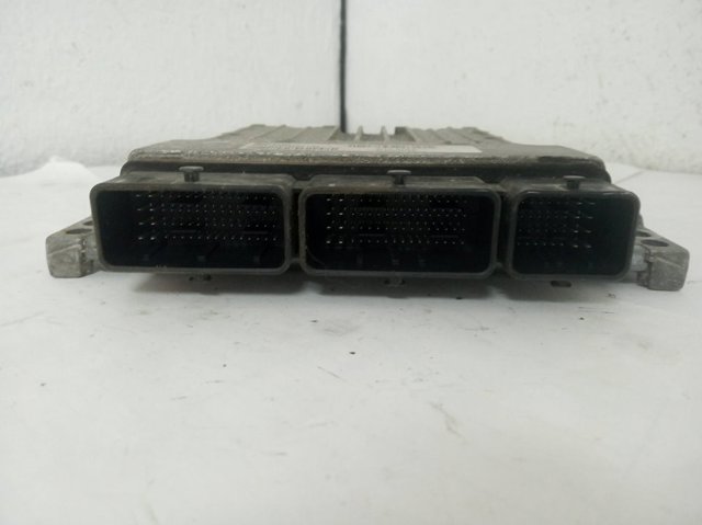 237103956R Renault (RVI)