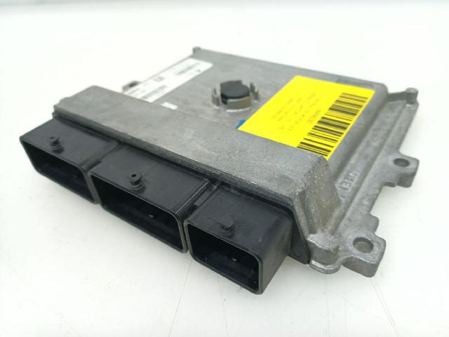 237104736R Renault (RVI)