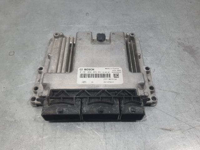 237106319R Renault (RVI)