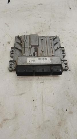 237106677R Renault (RVI)