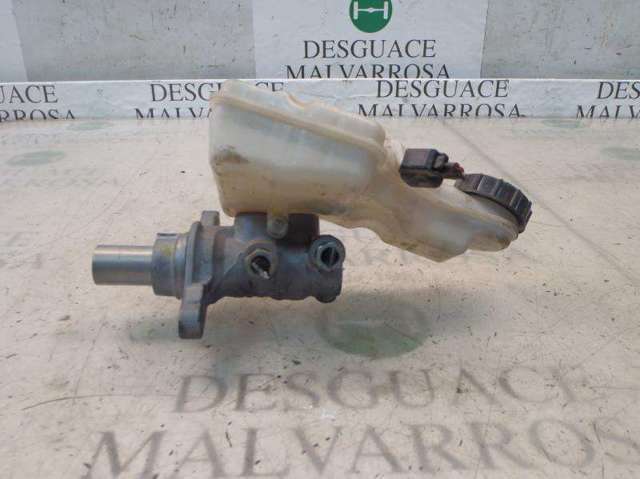 Cilindro mestre do freio 2372573 FORD