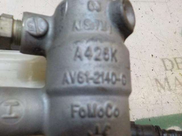 Cilindro mestre do freio 2372578 FORD