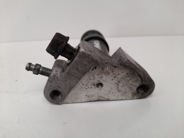 2382085F00000 Suzuki