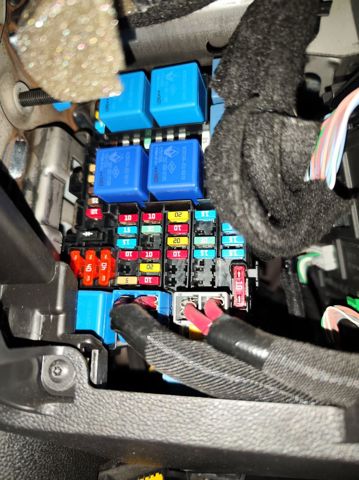 243805499R Renault (RVI)