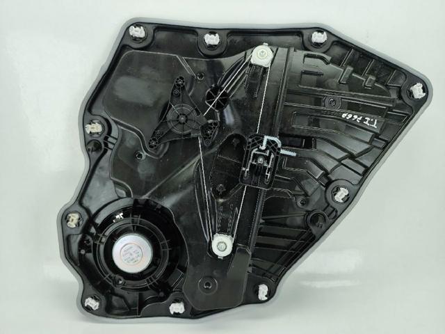 2439037 Ford