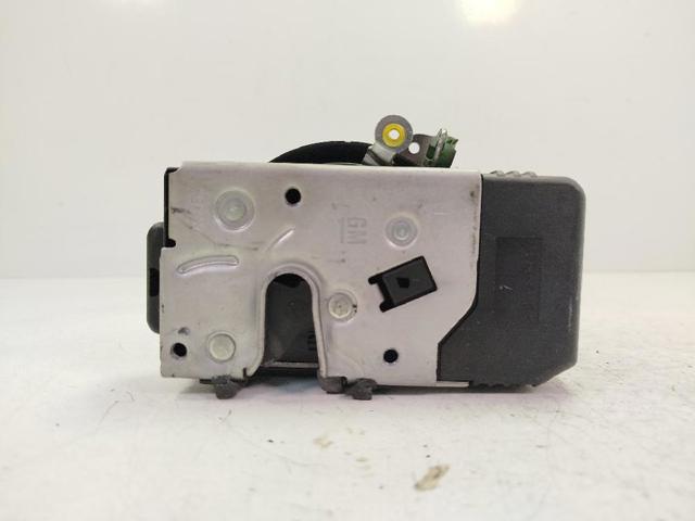 Fecho da porta dianteira esquerda 24414110 OPEL
