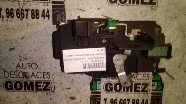 Fecho da porta dianteira esquerda 24414110 OPEL