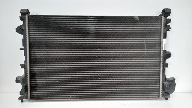 Radiador de esfriamento de motor 24418345 OPEL