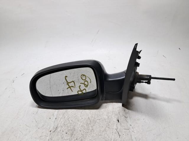 24420982 Opel